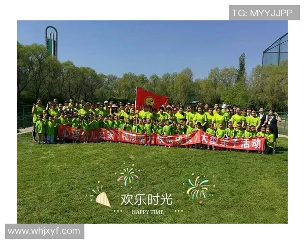 舒适与时尚兼具的休闲泳装穿搭指南让你畅享夏日清凉与自信魅力